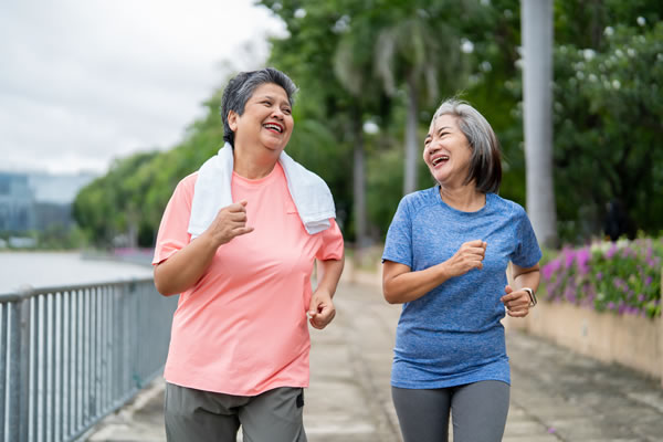 women-jogging women jogging